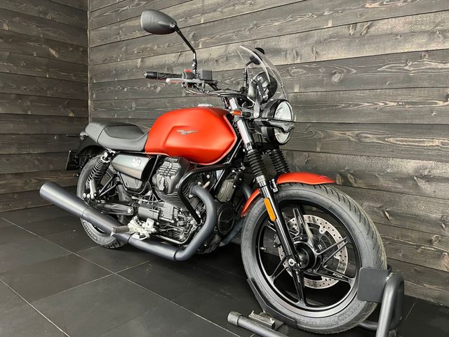 moto-guzzi - v-7-iii-stone