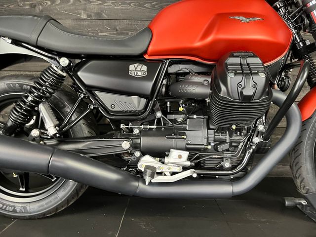 moto-guzzi - v-7-iii-stone