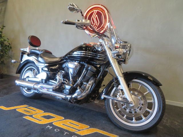 yamaha - xv-1900-a-midnight-star