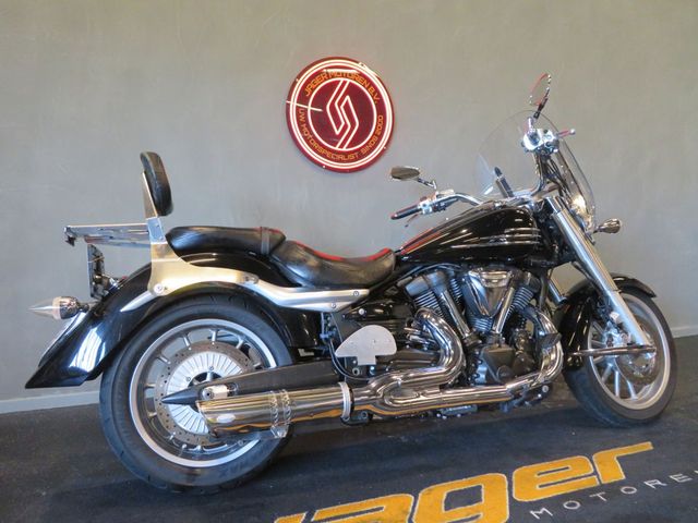 yamaha - xv-1900-a-midnight-star