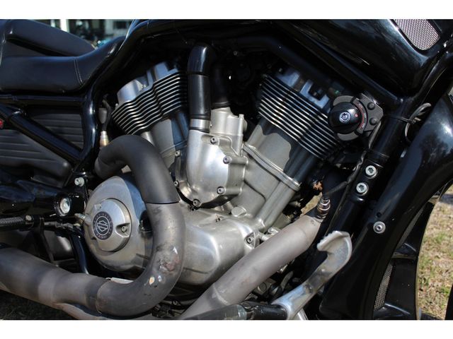 harley-davidson - v-rod-muscle-vrscf
