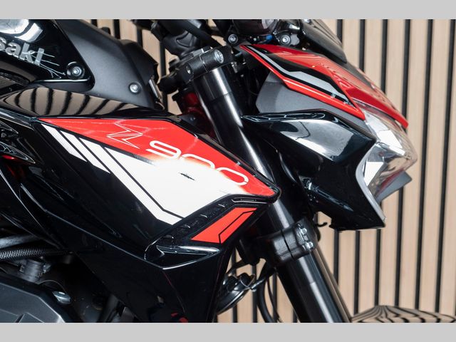 kawasaki - z900