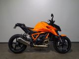 KTM 1390 SUPER DUKE R