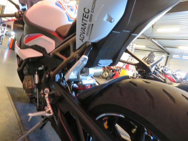 bmw - s-1000-rr