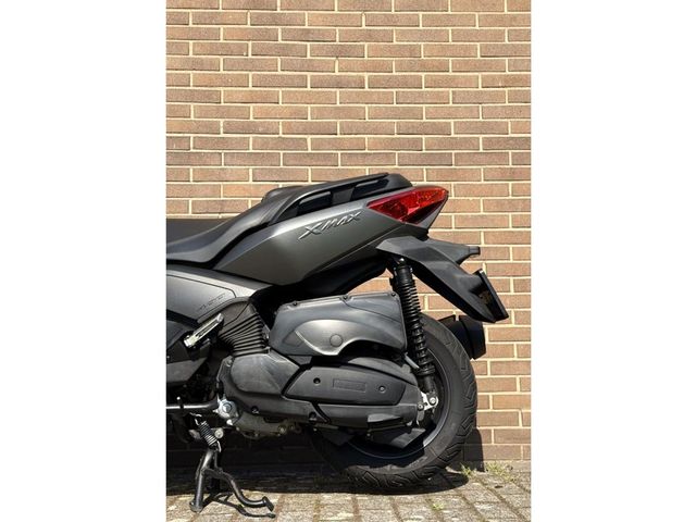 yamaha - x-max-400