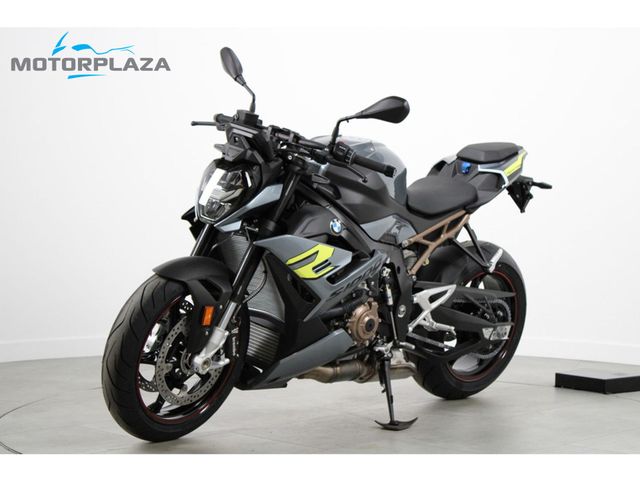 bmw - s-1000-r