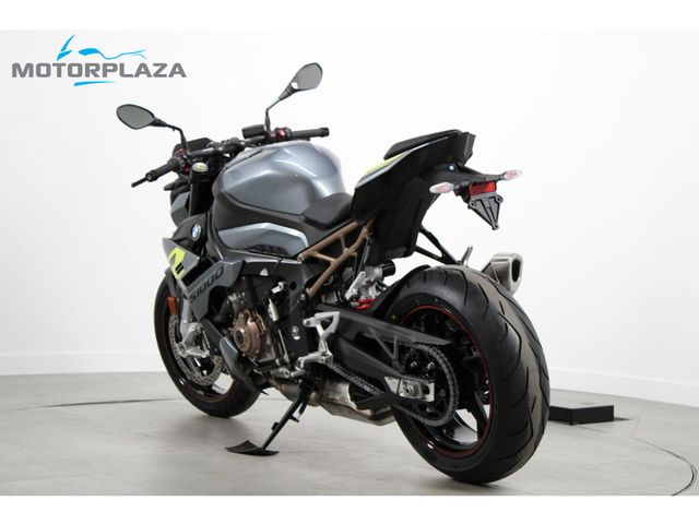 bmw - s-1000-r