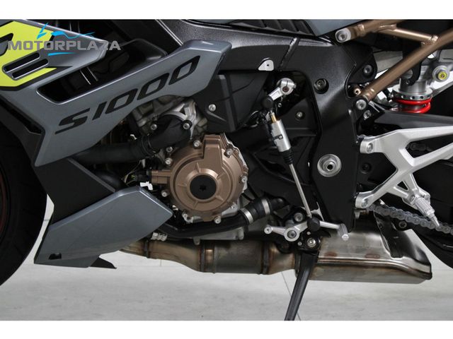 bmw - s-1000-r