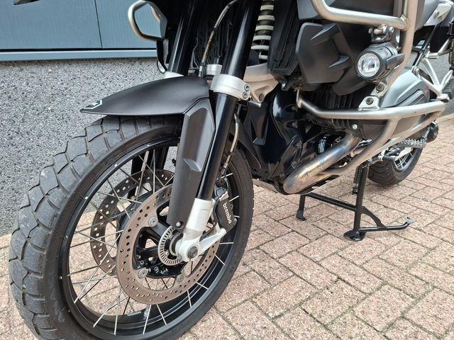 bmw - r-1200-gs-adventure-abs-asc-esa