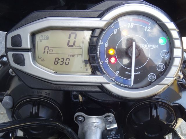 triumph - tiger-800-xc