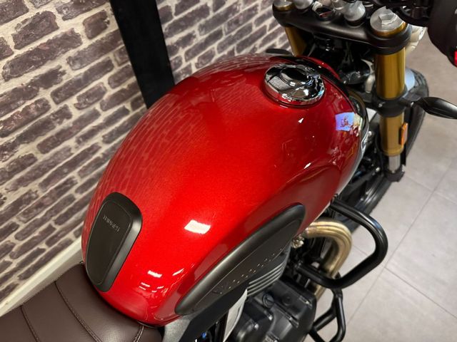triumph - scrambler-400-x
