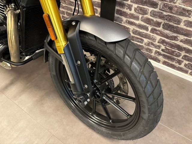 triumph - scrambler-400-x