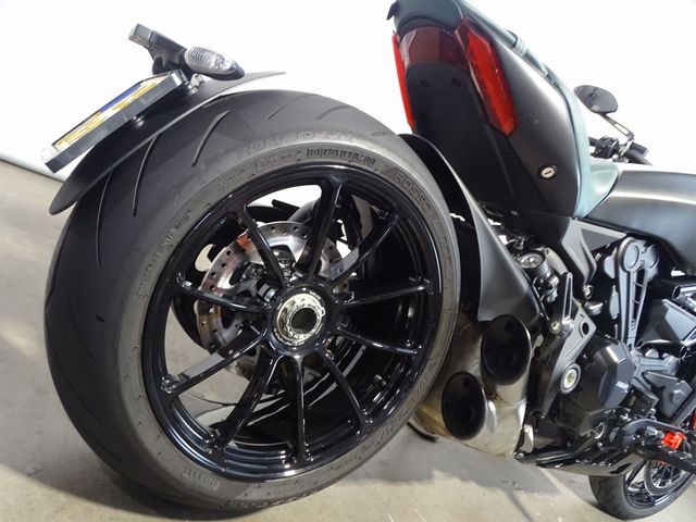 ducati - xdiavel-nera