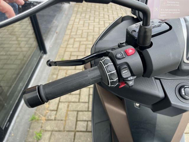 bmw - c-400-gt