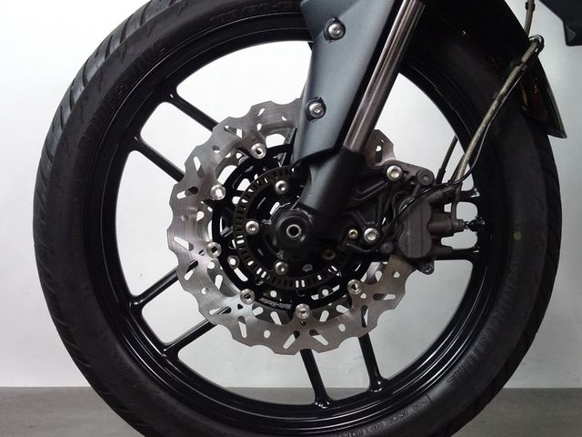 triumph - tiger-800-xrx