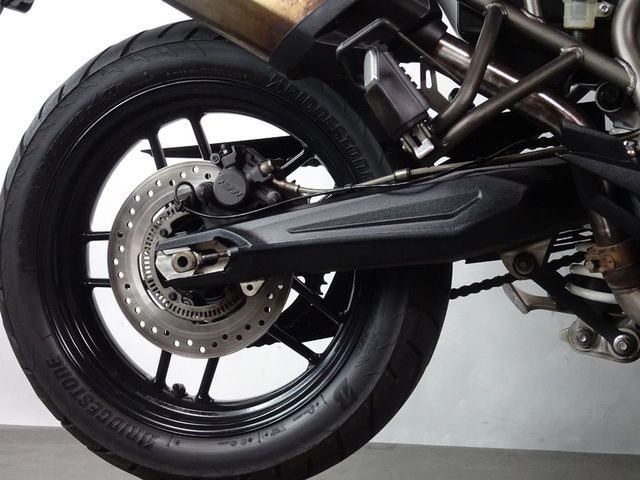 triumph - tiger-800-xrx