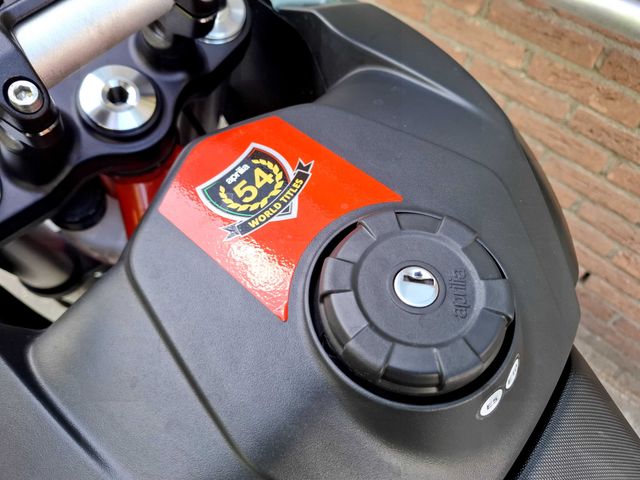 aprilia - tuareg-600