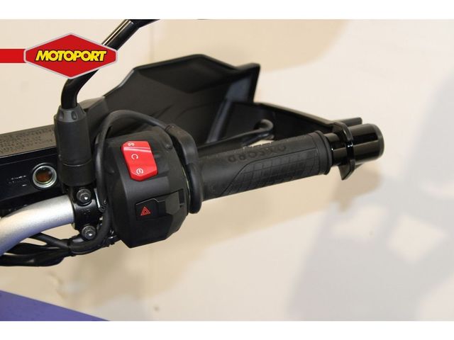 suzuki - v-strom-800