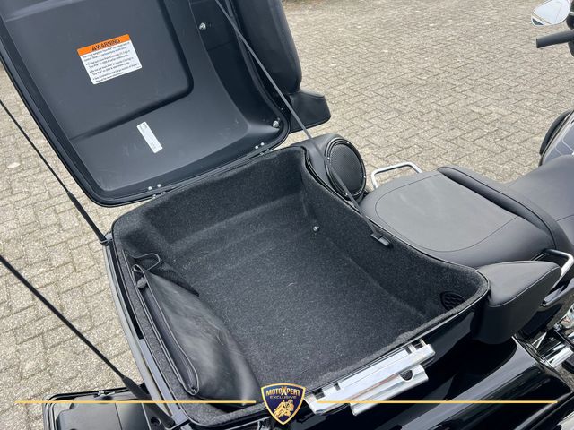 harley-davidson - tri-glide-ultra-114