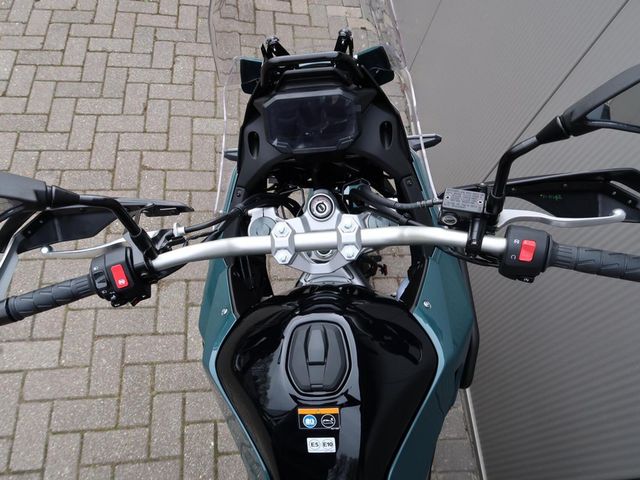 kawasaki - kle-500-se