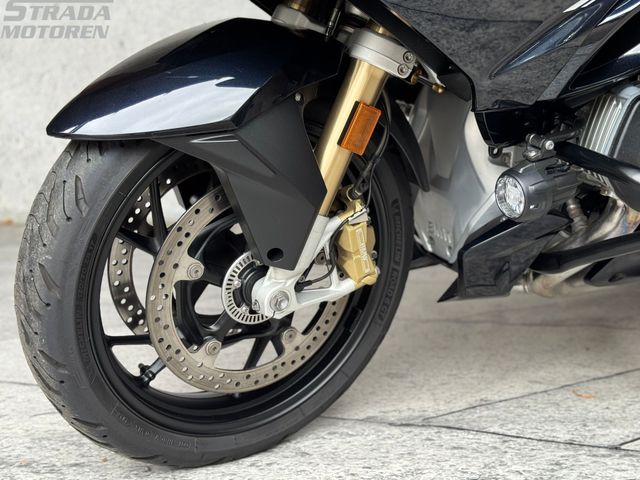 bmw - r-1250-rt