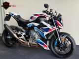 BMW M 1000 R