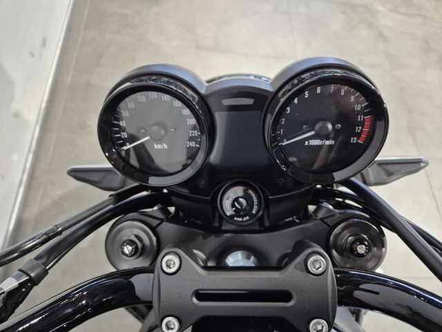 kawasaki - z900rs-black-ball-edition