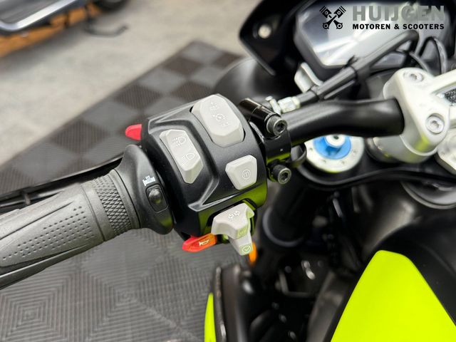 triumph - speed-triple-rs