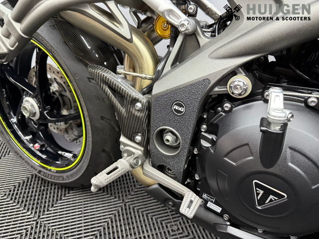 triumph - speed-triple-rs