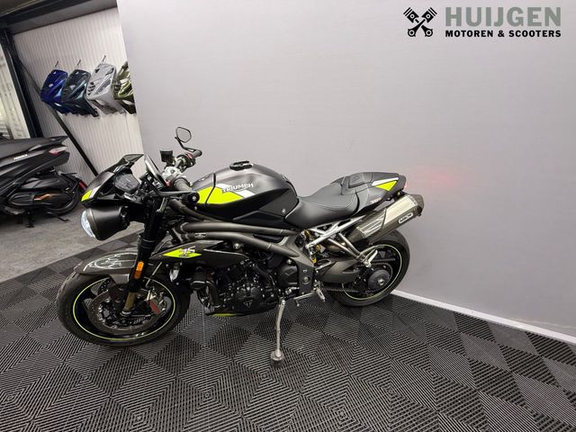 triumph - speed-triple-rs