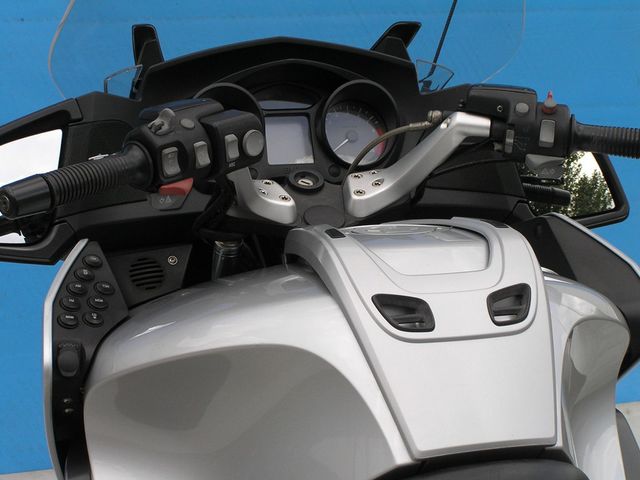 bmw - r-1200-rt