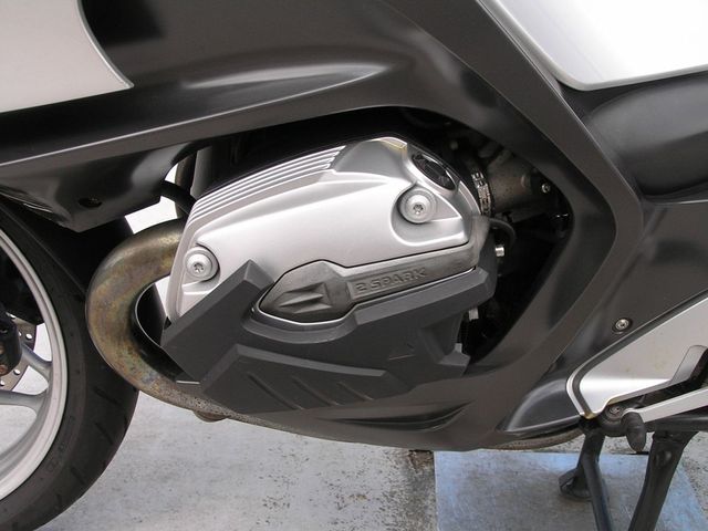 bmw - r-1200-rt