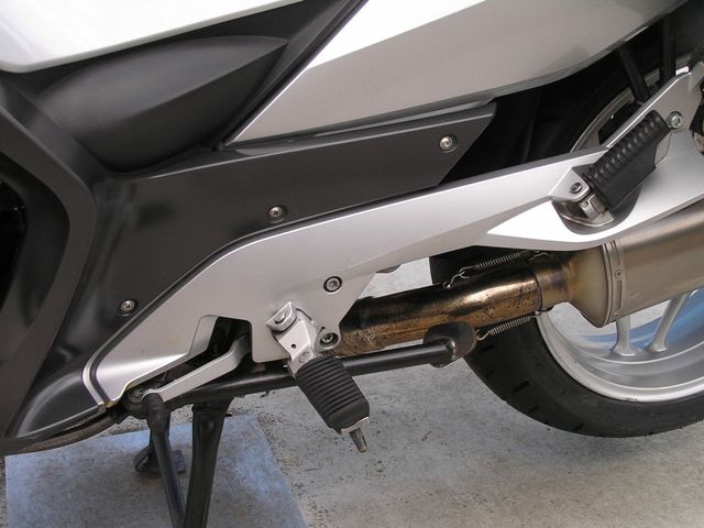 bmw - r-1200-rt
