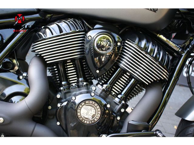indian - chief-bobber-dark-horse