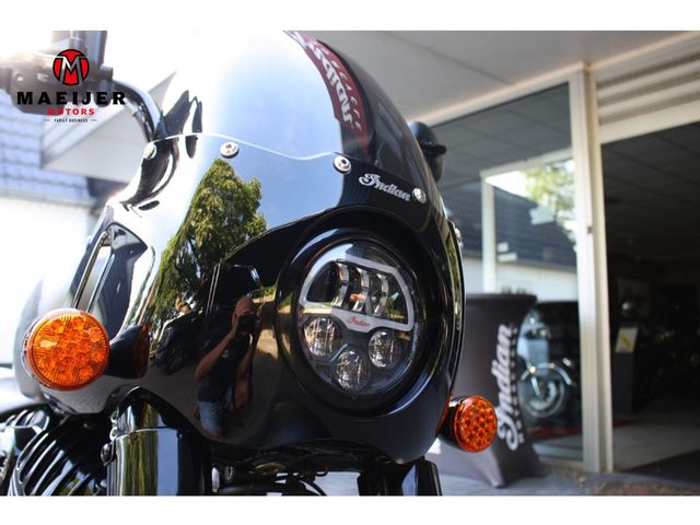 indian - chief-bobber-dark-horse
