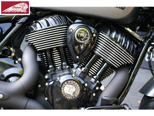 indian - chief-bobber-dark-horse