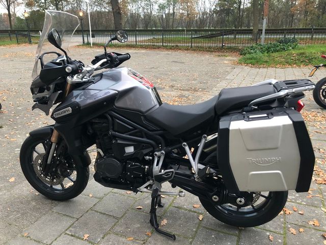 triumph - tiger-explorer