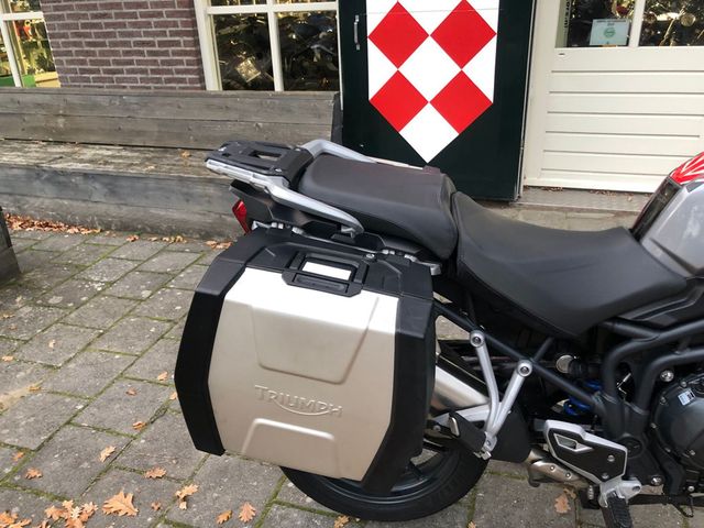 triumph - tiger-explorer
