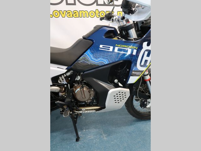 husqvarna - norden-901-expedition