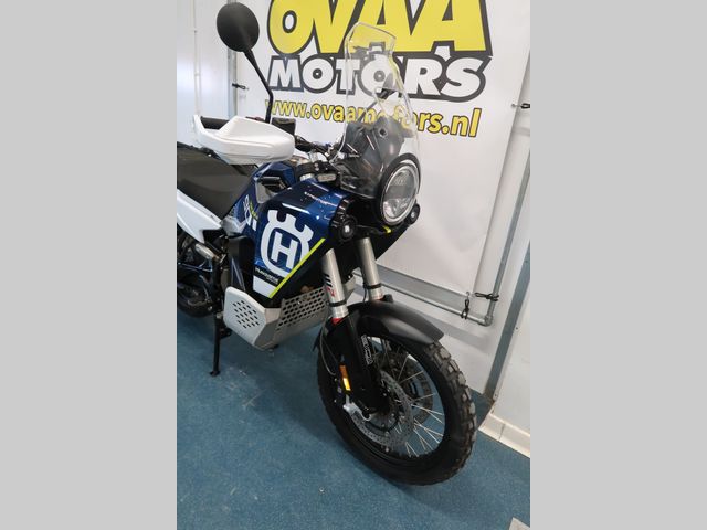 husqvarna - norden-901-expedition