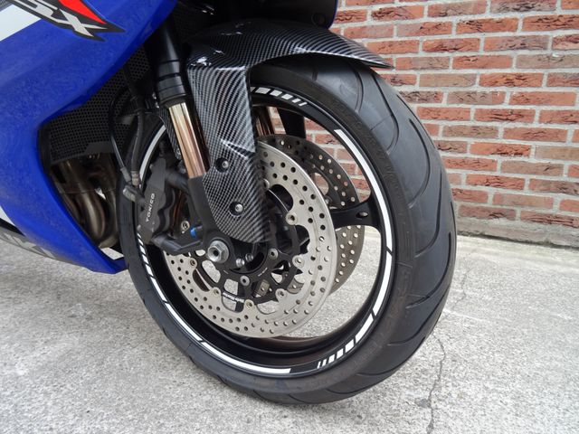 suzuki - gsx-r-750