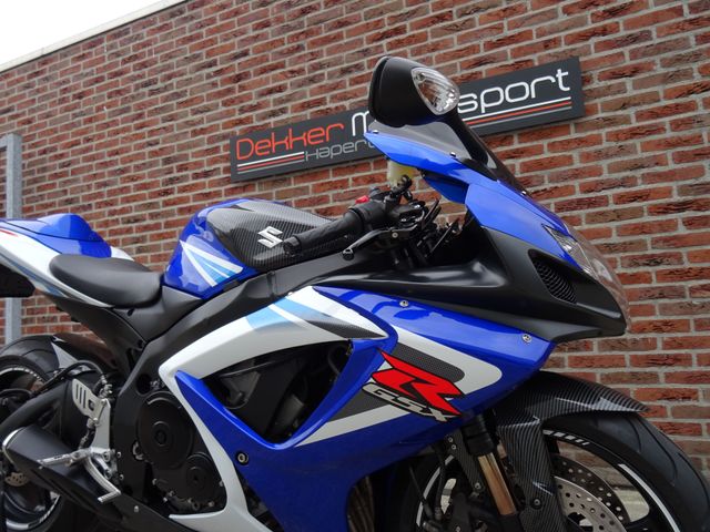 suzuki - gsx-r-750