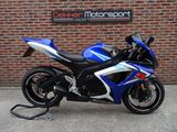 SUZUKI GSX-R 750