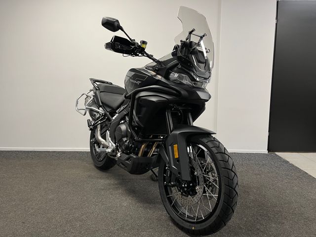 cfmoto - 700-mt-adventure