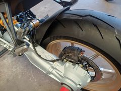 Moto Guzzi V 100 Mandello S 2026 nieuw – foto 17 van 18