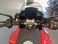 Moto Guzzi V 100 Mandello S 2026 nieuw – foto 12 van 18