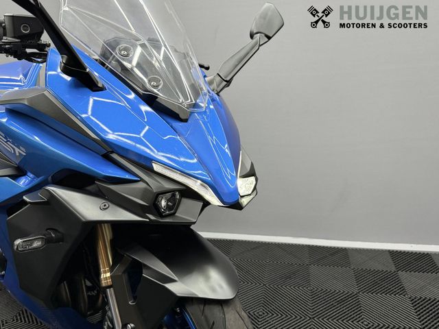 suzuki - gsx-s-1000-gt