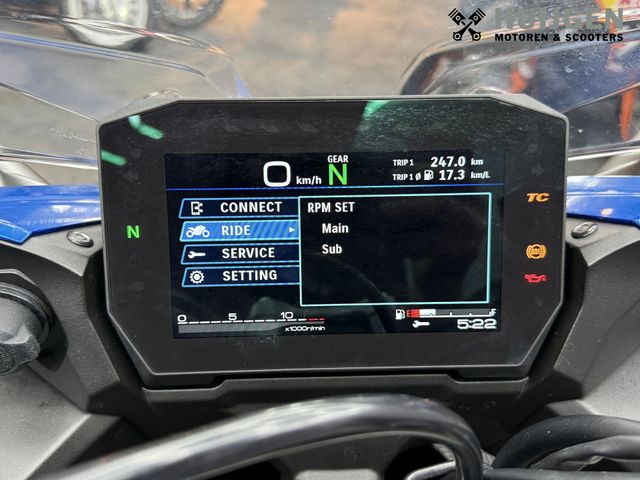 suzuki - gsx-s-1000-gt