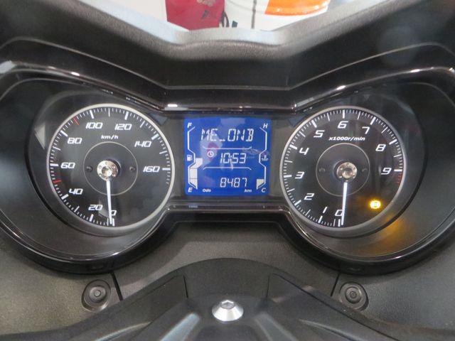 yamaha - x-max-300-abs