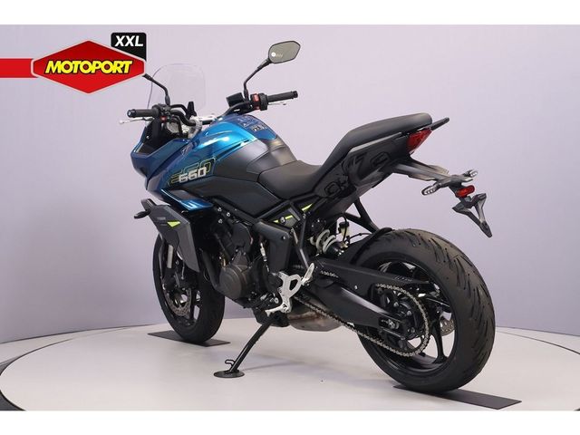 triumph - tiger-sport-660